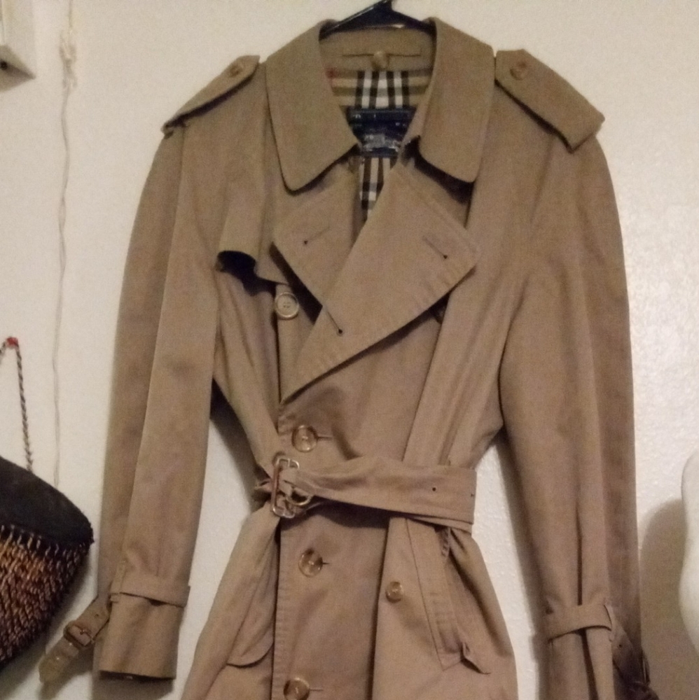 Authentic Burberry Women's XL Trench Coach